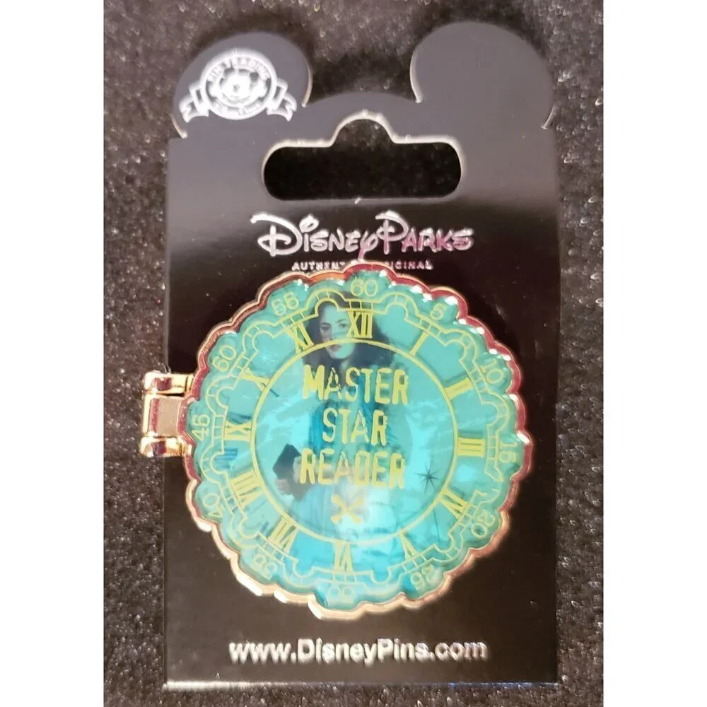 Disney Pirates Caribbean Trading Pin Master Star Reader Lapel Pin Brooch Jewelry